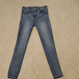American Eagle skinnyJeans. Size 8.